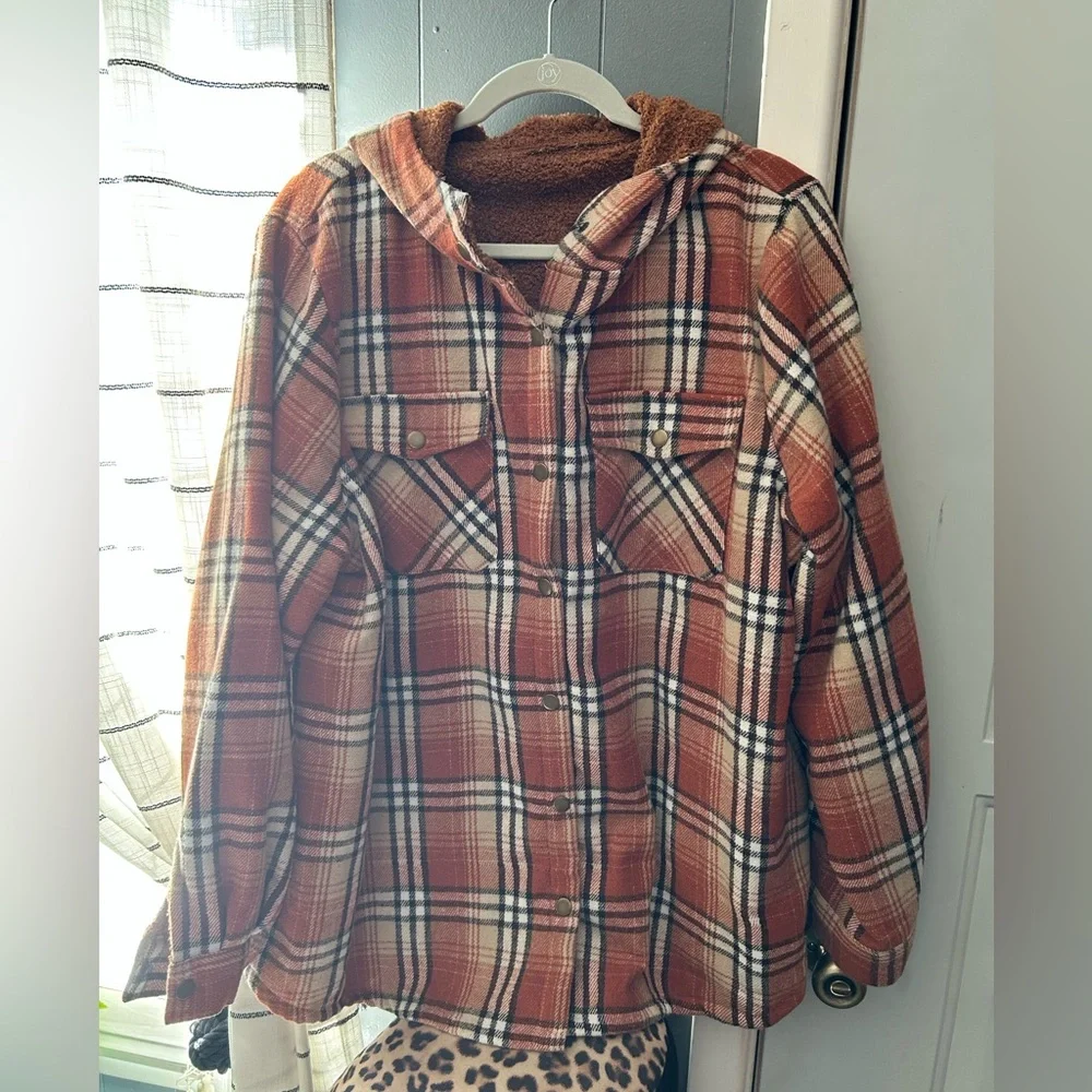Orange Plaid Sherpa-Lined Hooded Utility Jacket - Picture 3 of 11